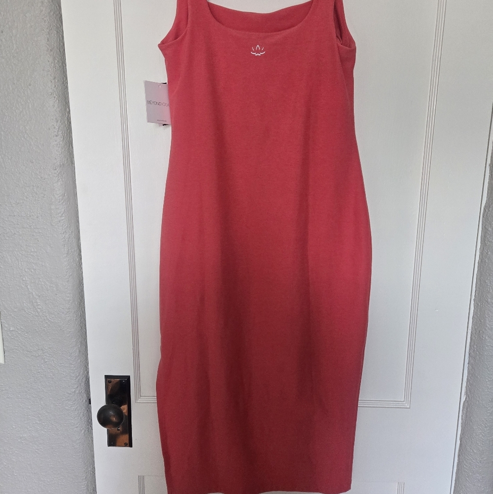 Beyond Yoga Spacedye Icon Midi Dress - Picture 2 of 3